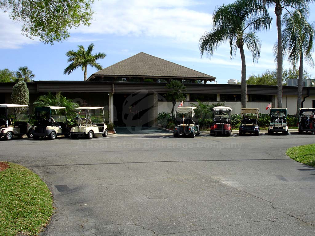 Hideaway Country Club Clubhouse